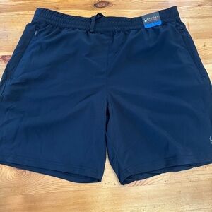 NWT SPYDER ACTIVE SHORTS 7inch inseam Men L Black